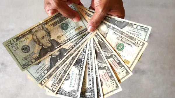 Atento: este fue el giro que tuvo el precio del dólar en el cierre de HOY 7 de noviembre de 2025