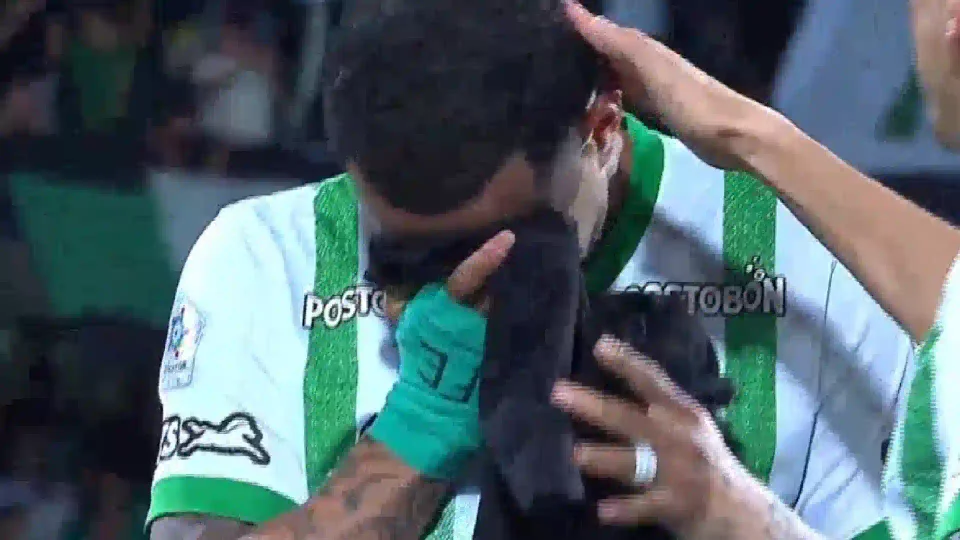 La viral celebración de Edwin Cardona tras gol con Atlético Nacional a ...