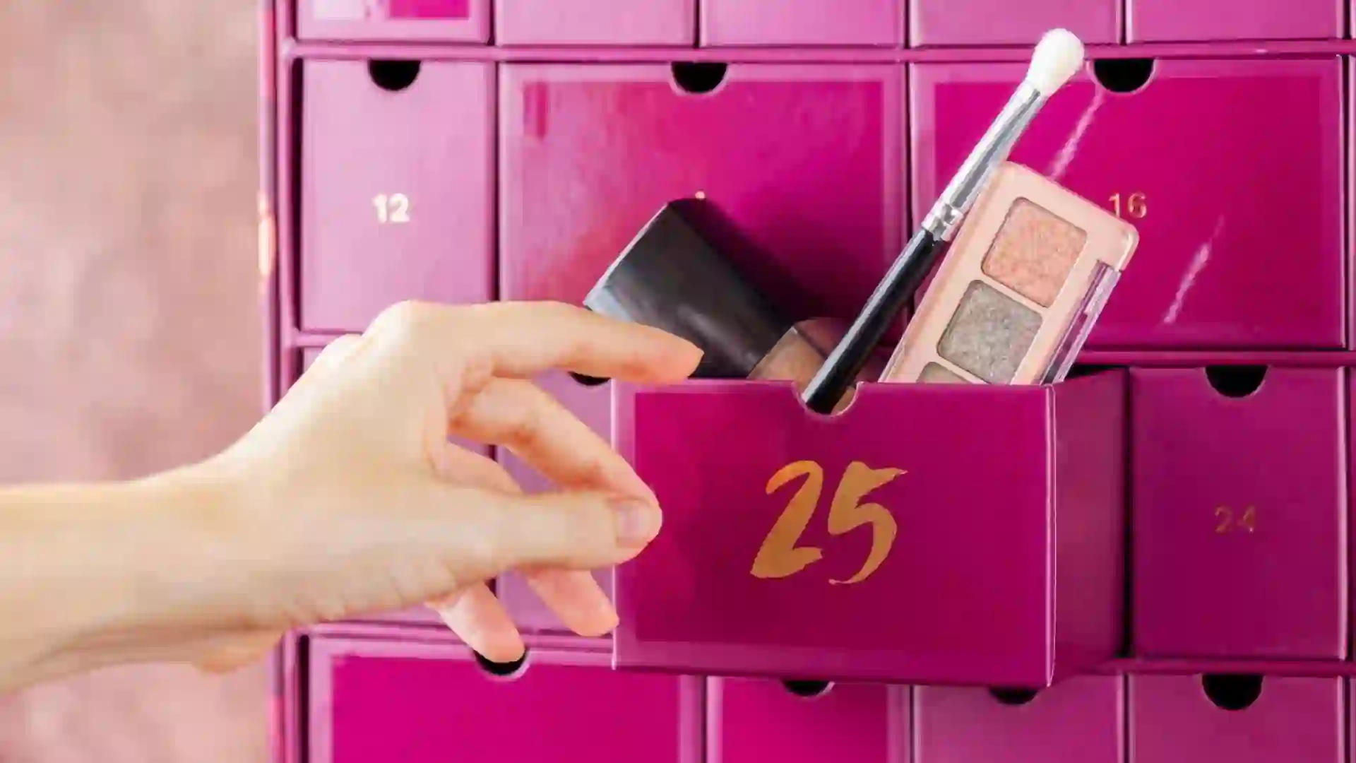 ¿Por qué los calendarios de adviento de belleza se volvieron el regalo más deseado en Colombia?