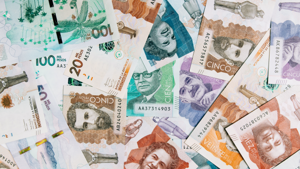 Miles de jóvenes en Colombia recibirán 400.000 pesos por importante subsidio: ya empezaron los pagos