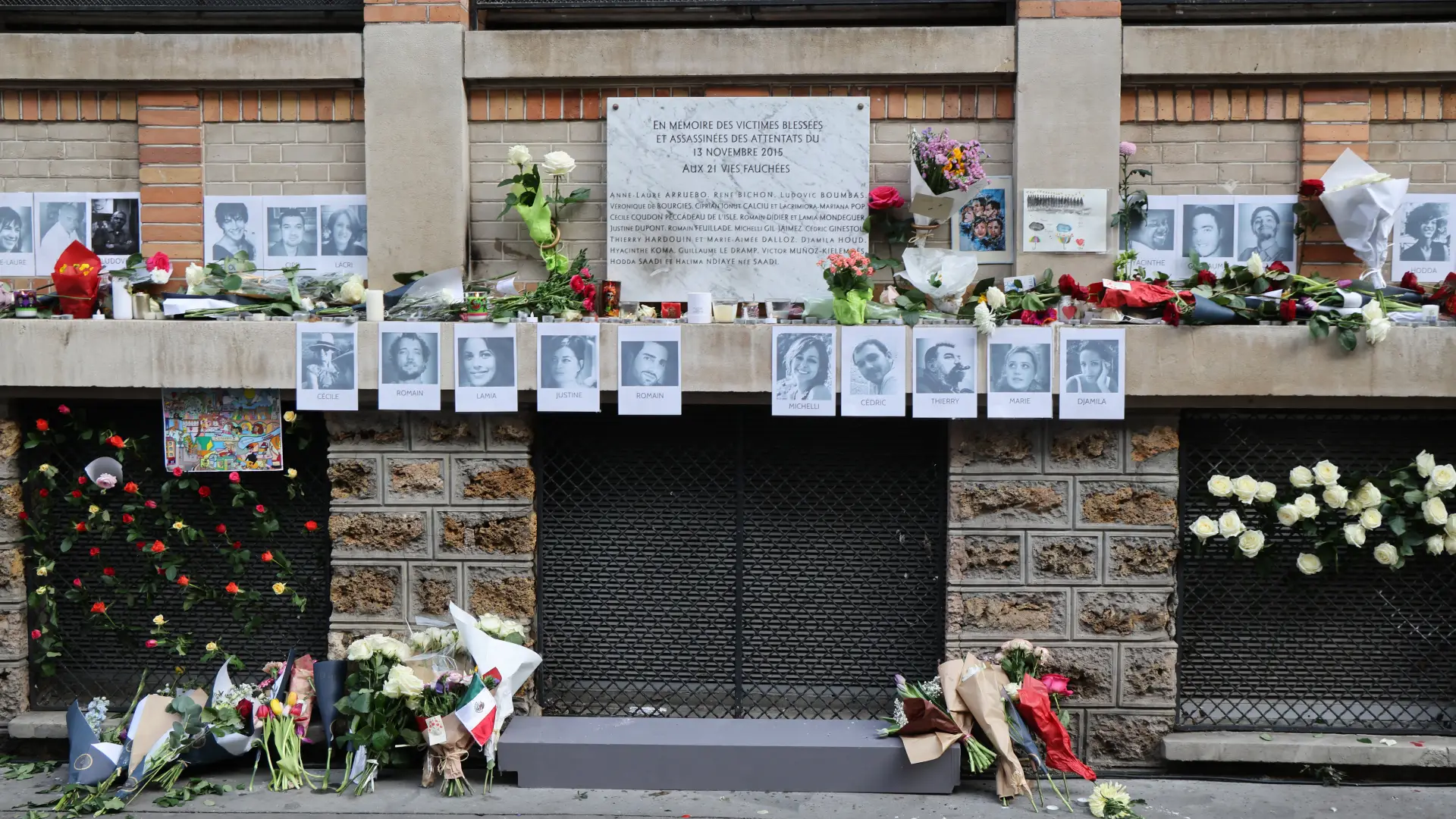 Conmemoracion atentados Paris Rinden homenaje a las 130 víctimas de atentados ocurridos en París hace 10 años