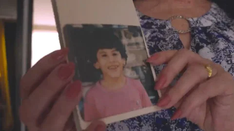 Madres reconocen al mismo niño como su hijo