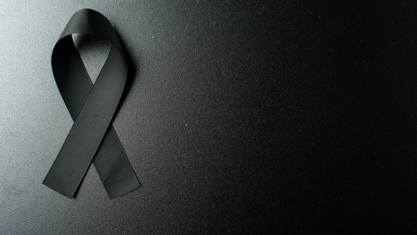 Reconocido periodista murió tras sufrir una larga enfermedad: así se confirmó su muerte en vivo