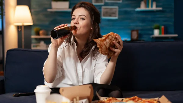 El impacto de los alimentos ultraprocesados: su consumo global subió del 10% al 23%