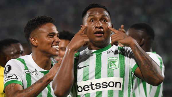 La imagen que no se vio y por la que piden sanción para Alfredo Morelos frente a América La imagen que no se vio y por la que piden sanción para Alfredo Morelos frente a América