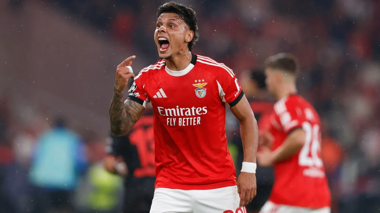 Dio Rios Richard Ríos marcó por primera vez con Benfica y le dio la ...
