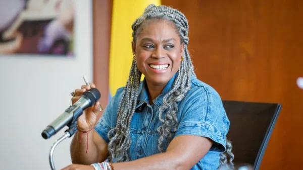 ¿Por qué la Procuraduría le abrió investigación a la exministra Aurora Vergara? Estos son los detalles ¿Por qué la Procuraduría le abrió investigación a la exministra Aurora Vergara? Estos son los detalles