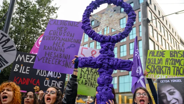 ONU revela cifras alarmantes: una mujer es asesinada por alguien cercano cada 10 minutos ONU revela cifras alarmantes: una mujer es asesinada por alguien cercano cada 10 minutos