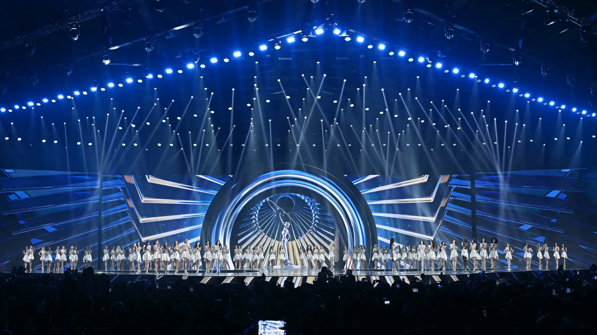 Dueño de Miss Universe en polémica