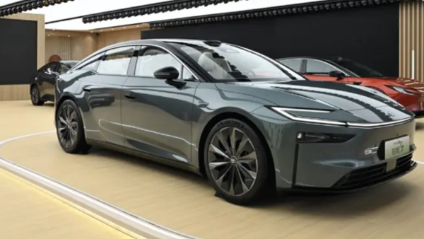 Reconocida marca de carros en Colombia monta dura competencia con novedoso carro eléctrico: este es su precio