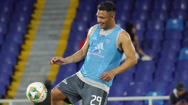 Teófilo le respondió al ‘Tino’ Asprilla tras victoria del Junior sobre Nacional Teófilo le respondió al ‘Tino’ Asprilla tras victoria del Junior sobre Nacional