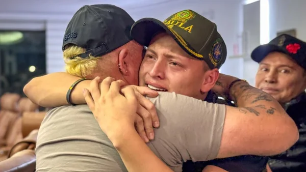 Hijo de Giovanny Ayala narró lo horrible y desgarrador que fue estar secuestrado: “Teníamos miedo” Hijo de Giovanny Ayala narró lo horrible y desgarrador que fue estar secuestrado: “Teníamos miedo”