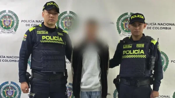 VIDEO | Persecución permitió capturar a sujeto que intentó robarse una camioneta en Bogotá