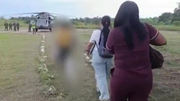 Ejército rescata menor de 13 años presuntamente reclutada por grupo armado en Bolívar Ejército rescata menor de 13 años presuntamente reclutada por grupo armado en Bolívar