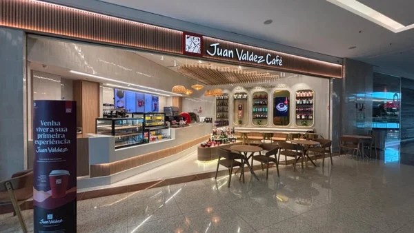 Juan Valdez abrió su primera tienda de Brasil, el país de mayor producción de café en el mundo