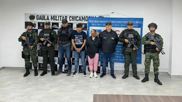 Capturan en Santander a dos señalados colaboradores del ELN Capturan en Santander a dos señalados colaboradores del ELN