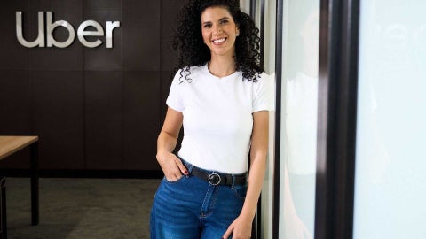 Tendencias de movilidad en Colombia 2025 auge de Uber Taxi y Uber Moto. Foto cortesía: UBER