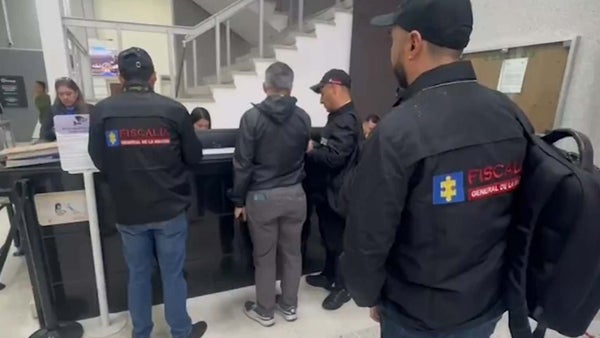 CTI inspecciona sedes de Indumil y Comando de Personal del Ejército en el marco del caso contra el general Huertas CTI inspecciona sedes de Indumil y Comando de Personal del Ejército en el marco del caso contra el general Huertas