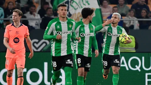 Cucho Hernández gol al Barcelona