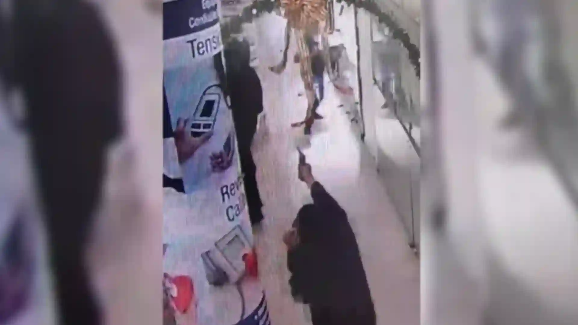 Capturan a policía que planeó mortal robo en joyería de Bucaramanga: filtraba lo que recibía por radio