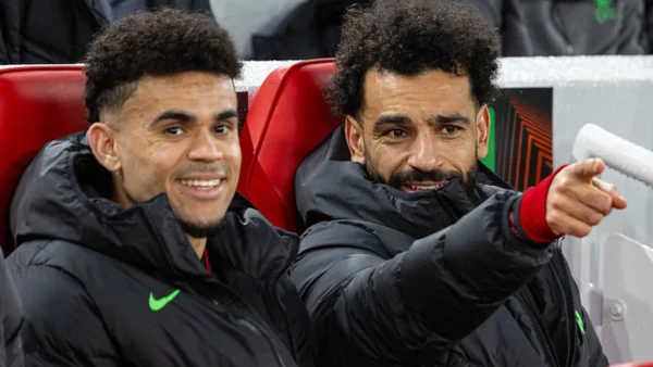 La razón por la que Luis Díaz terminó involucrado en el caos de Liverpool con Mohamed Salah