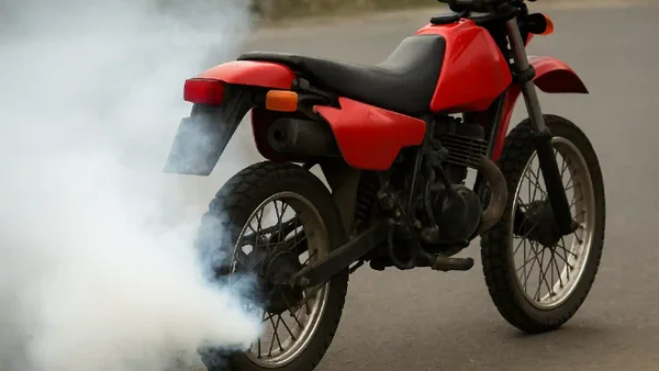 ¿Fin de las motos dos tiempos en Colombia? Así opera la normativa Euro 3 ¿Fin de las motos dos tiempos en Colombia? Así opera la normativa Euro 3