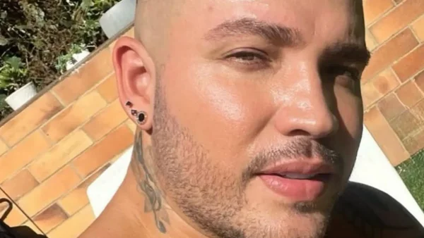 Jessi Uribe reveló que está enfrentando una enfermedad y pidió ayuda: ¿de qué se trata? Jessi Uribe reveló que está enfrentando una enfermedad y pidió ayuda: ¿de qué se trata?