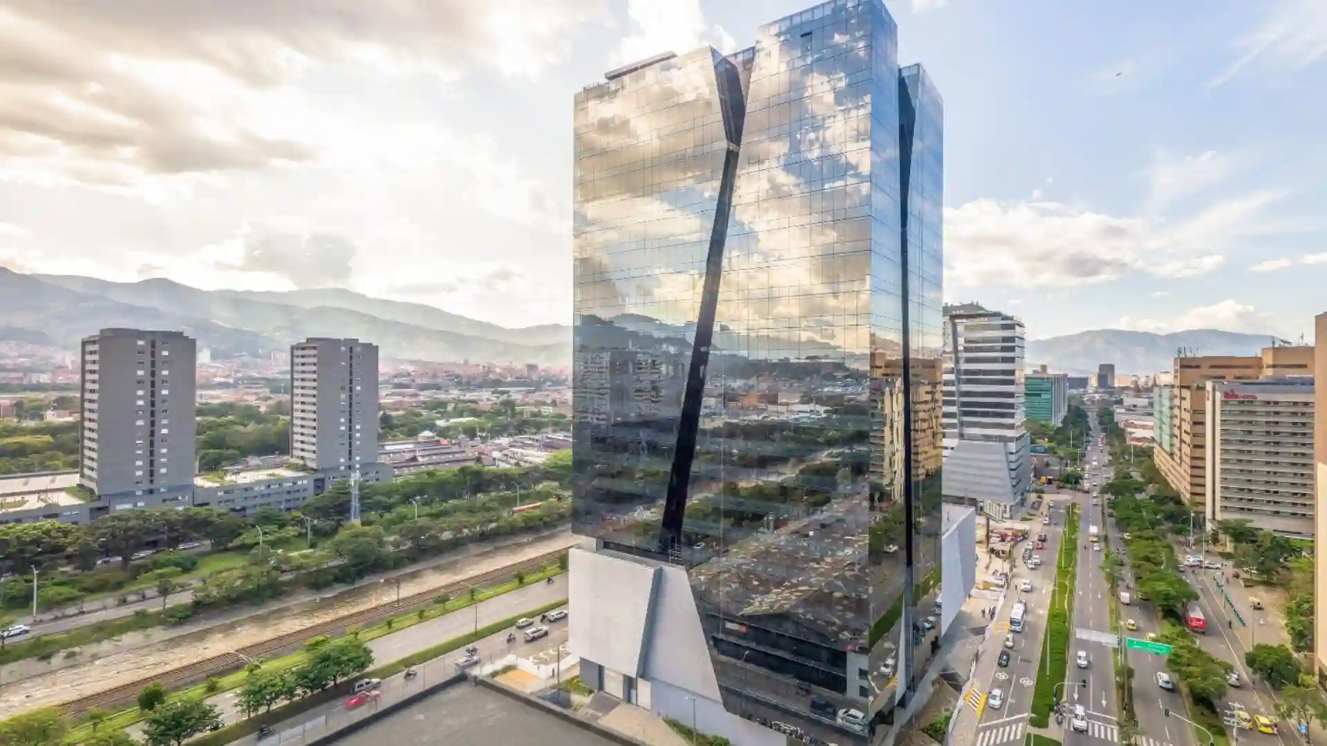 Medellín se quedó con el mejor proyecto del año en los GRI Awards