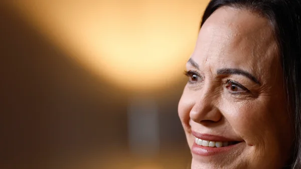 Primeras palabras de María Corina Machado tras llegar a Oslo: “La esperanza de que Venezuela sea libre” Primeras palabras de María Corina Machado tras llegar a Oslo: “La esperanza de que Venezuela sea libre”