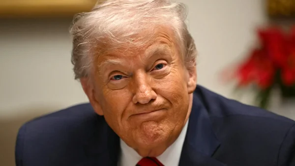 Aranceles del Gobierno Trump le han costado cerca de 1.200 dólares a cada familia estadounidense Aranceles del Gobierno Trump le han costado cerca de 1.200 dólares a cada familia estadounidense