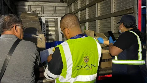 Plan Navidad de la Dian contra el contrabando.