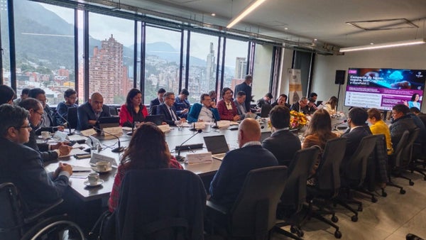 Salario mínimo 2026: se cumple el primer plazo para que Gobierno, empresarios y sindicatos lleguen a un acuerdo Salario mínimo 2026: se cumple el primer plazo para que Gobierno, empresarios y sindicatos lleguen a un acuerdo