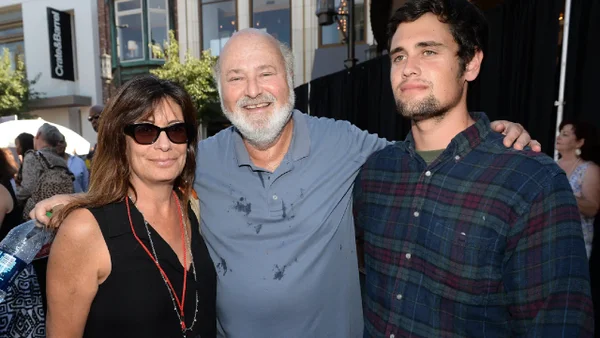 Él es Nick Reiner, el hijo del cineasta Rob Reiner y su esposa Michele Singer: está detenido por ser el presunto asesino Él es Nick Reiner, el hijo del cineasta Rob Reiner y su esposa Michele Singer: está detenido por ser el presunto asesino
