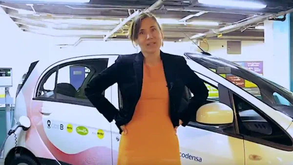 Filtran foto de Zulma Guzmán al escapar de Colombia por el asesinato de dos menores con talio Filtran foto de Zulma Guzmán al escapar de Colombia por el asesinato de dos menores con talio