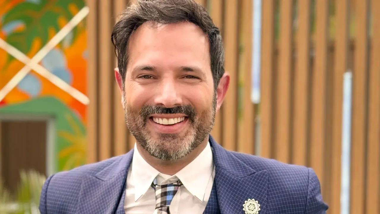 ¡El 'jefe' lo confirmó y ya es OFICIAL! Alejandro Estrada estará en La Casa de los Famosos Colombia 2026