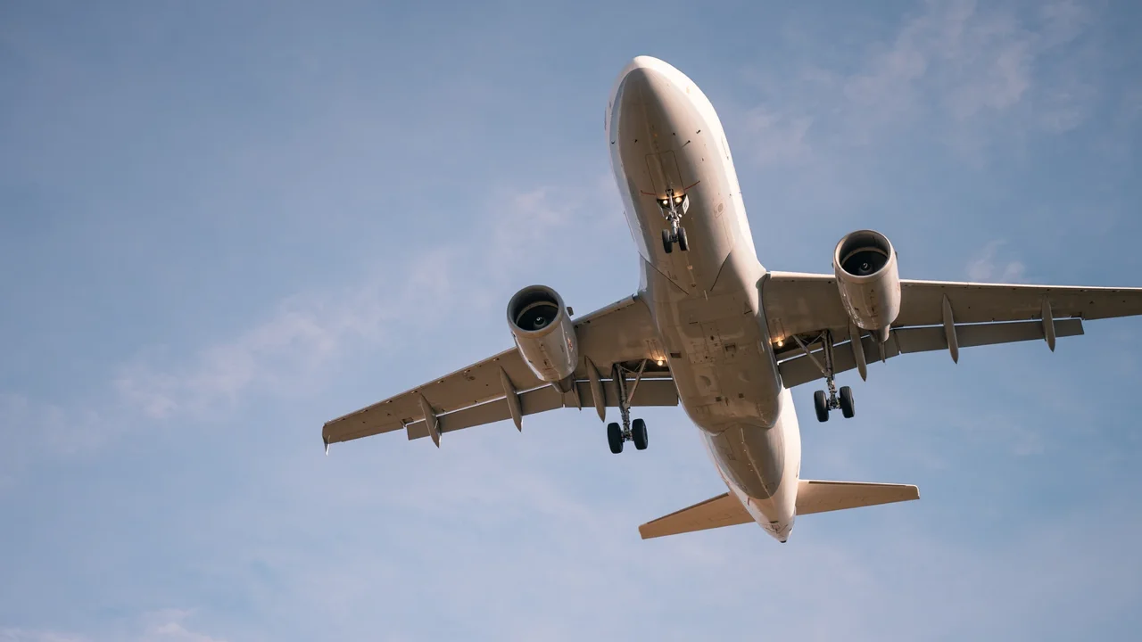 Colombianos ya pueden ir sin visa a este país europeo: viajes deben ser cortos