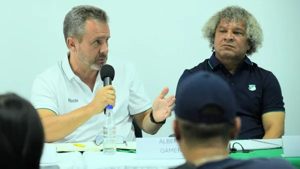 Deportivo Cali 'rompe' el mercado y mete tres fichajes sorpresivos y de categoría Deportivo Cali 'rompe' el mercado y mete tres fichajes sorpresivos y de categoría