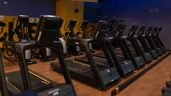 Los mitos más comunes del ejercicio que sabotean los propósitos de año nuevo