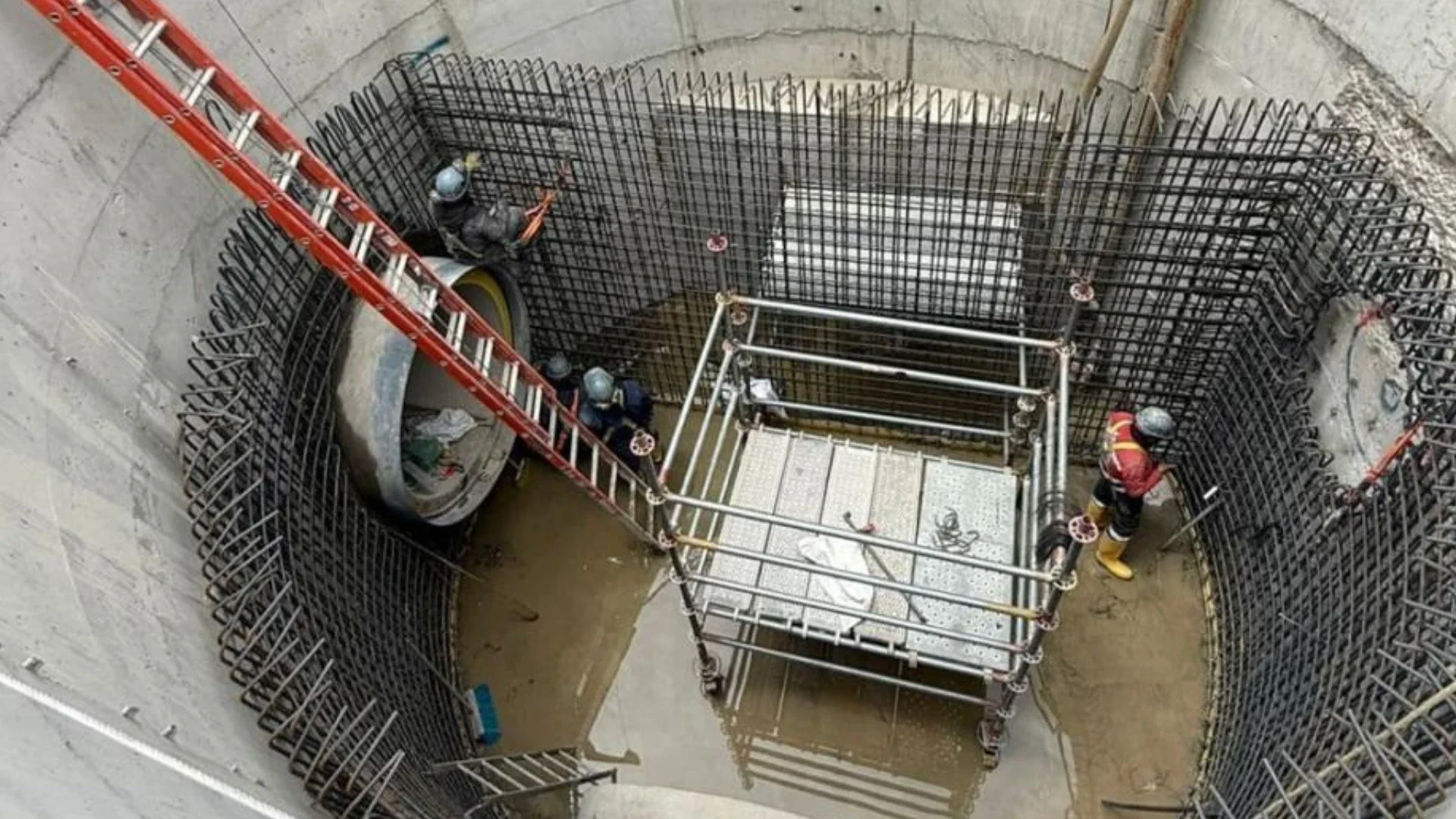 Obras por la avenida 68.