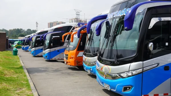 Terminales de transporte en Bogotá despacharán al 60% de los viajeros capitalinos en Navidad