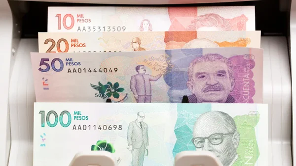 Salario mínimo del 2026 subirá 23,7%, así lo anunció el presidente Petro Salario mínimo del 2026 subirá 23,7%, así lo anunció el presidente Petro