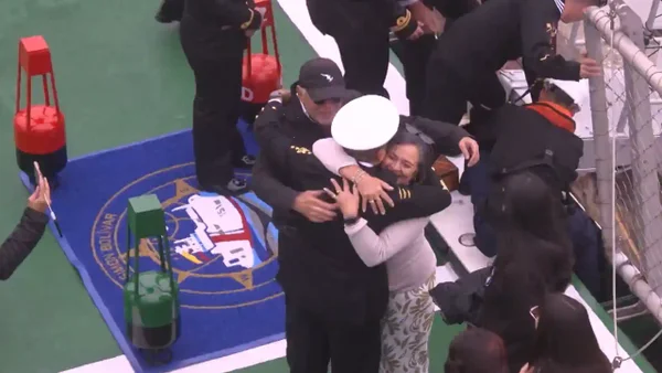 Tripulantes del buque ARC Simón Bolívar se reencontraron con sus familias en Valparaíso Tripulantes del buque ARC Simón Bolívar se reencontraron con sus familias en Valparaíso