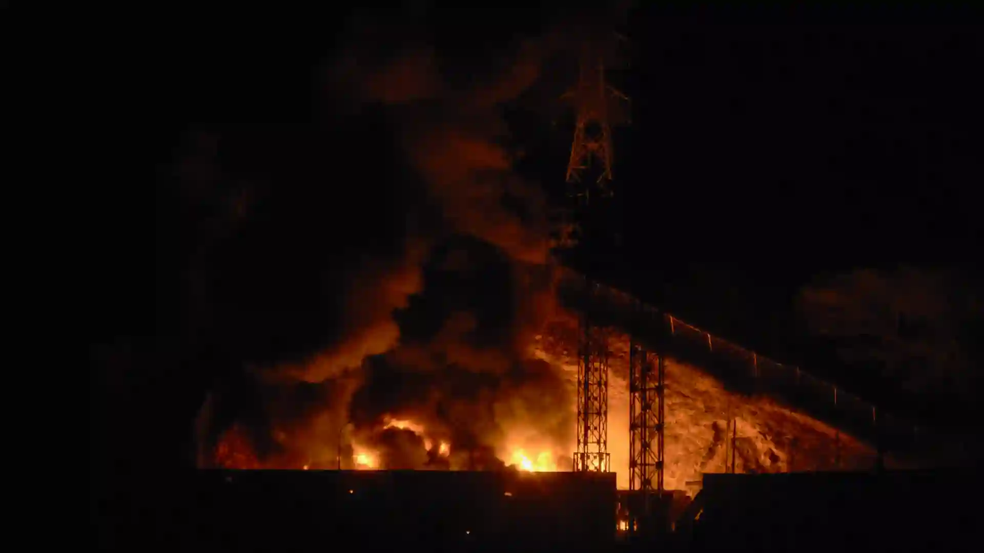 Régimen de Nicolás Maduro reacciona a "la agresión militar de Estados Unidos"