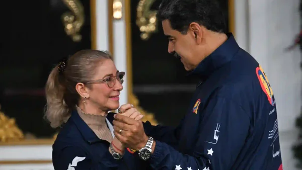 "Su casa tenía puertas de acero (...) intentó entrar": revelan detalles de la captura de Maduro mientras dormía