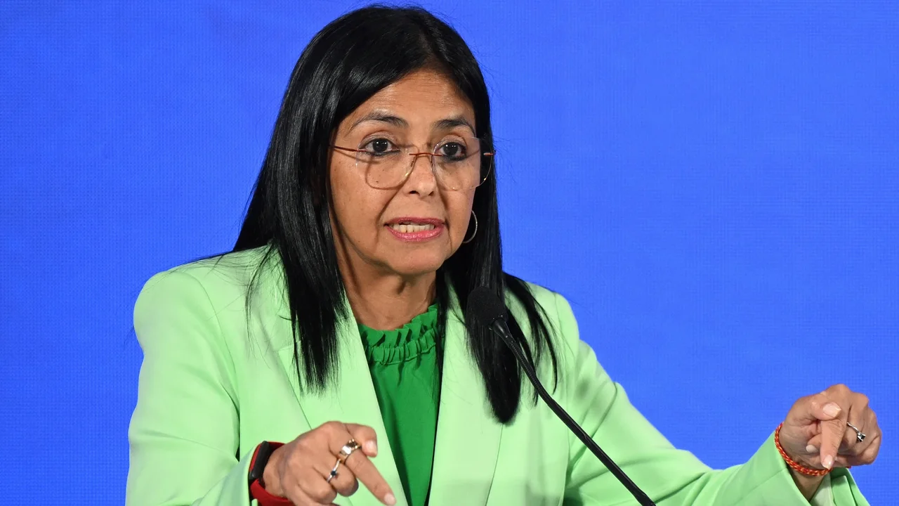 Delcy Rodríguez canceled meeting with President Petro due to security issues: What happened?