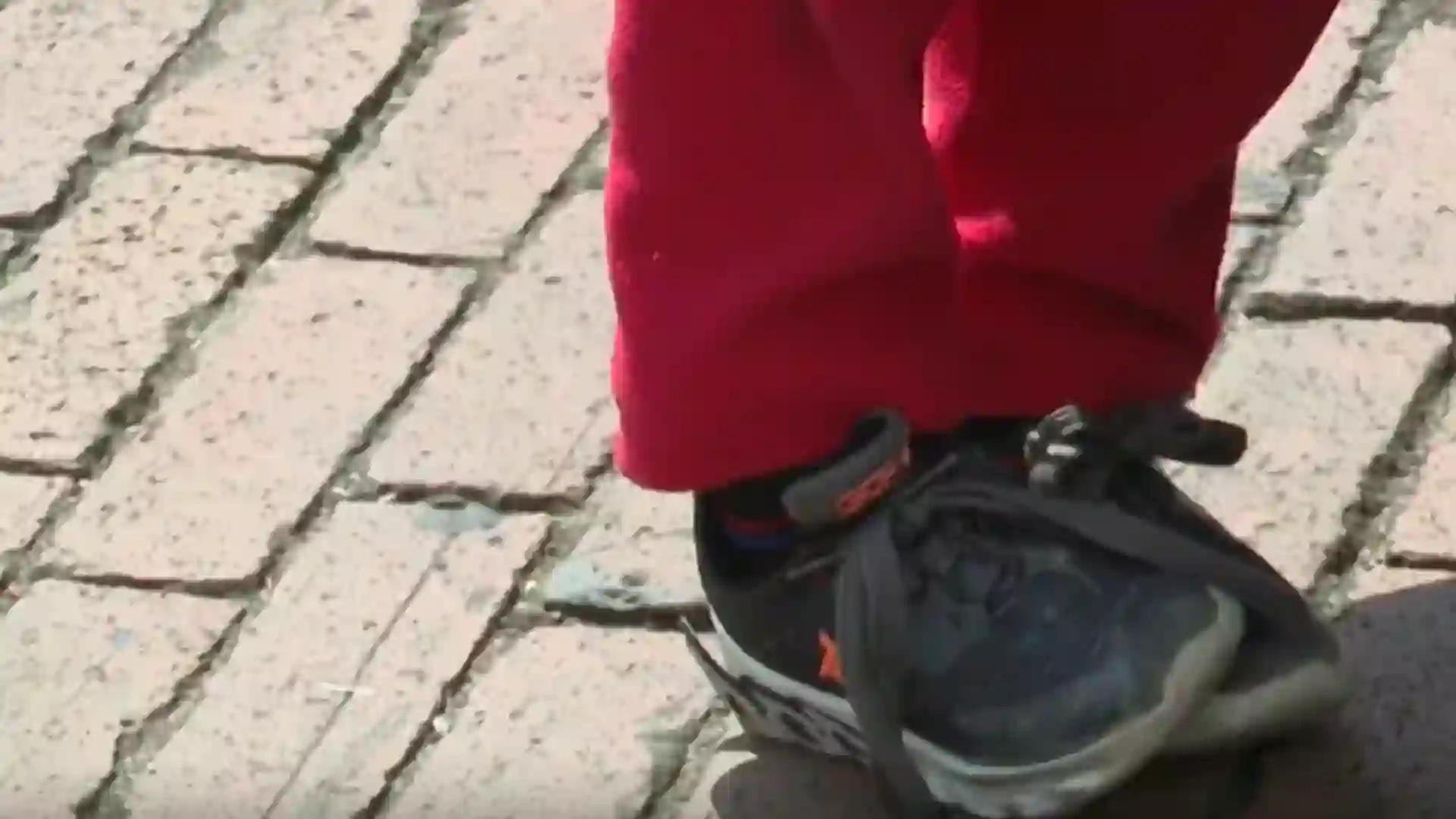 Bebé habría sido cruelmente abusado y quemado con un secador por su niñera, en el sur de Bogotá