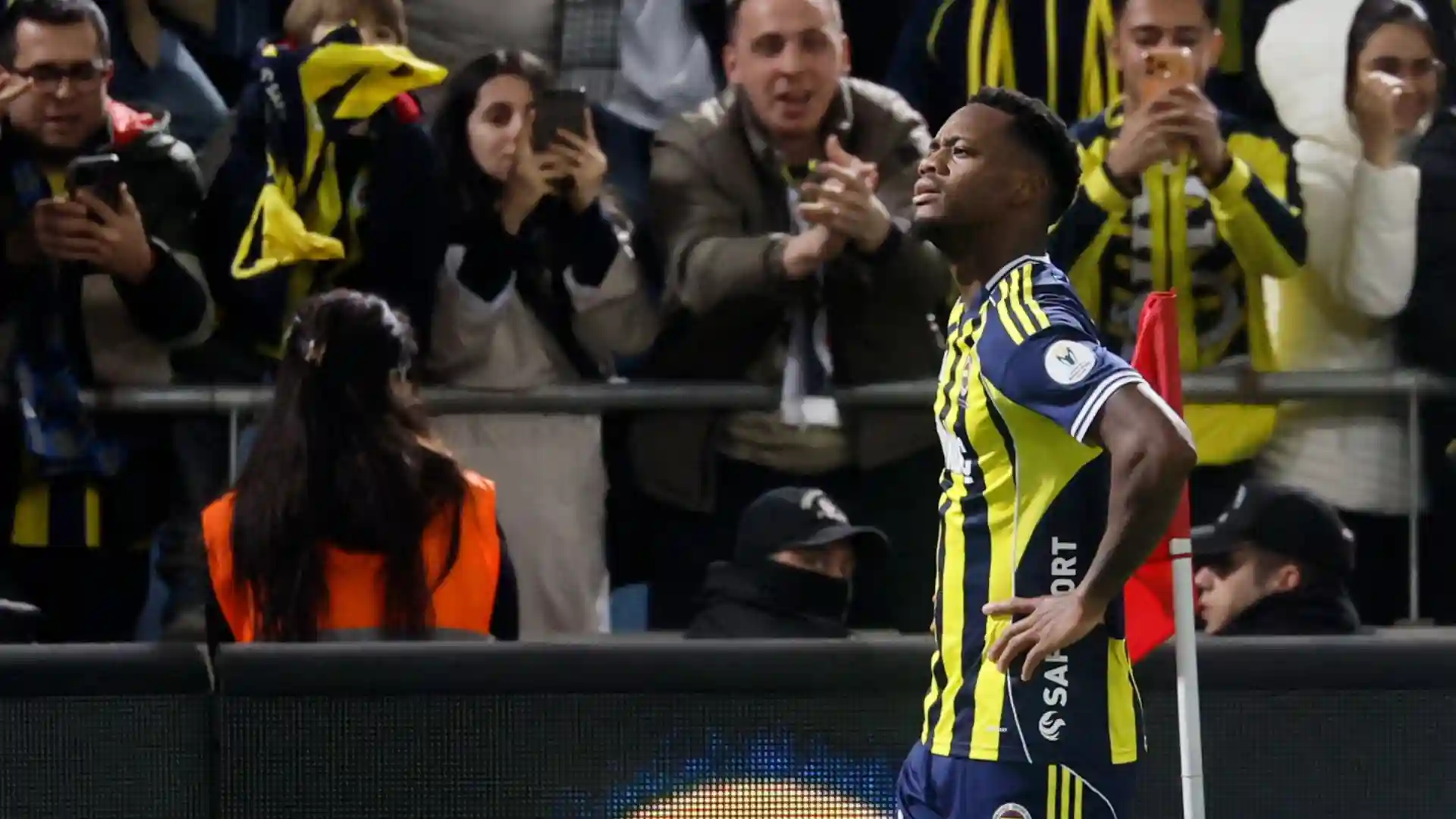 Gol Jhon Durán en Fenerbahce