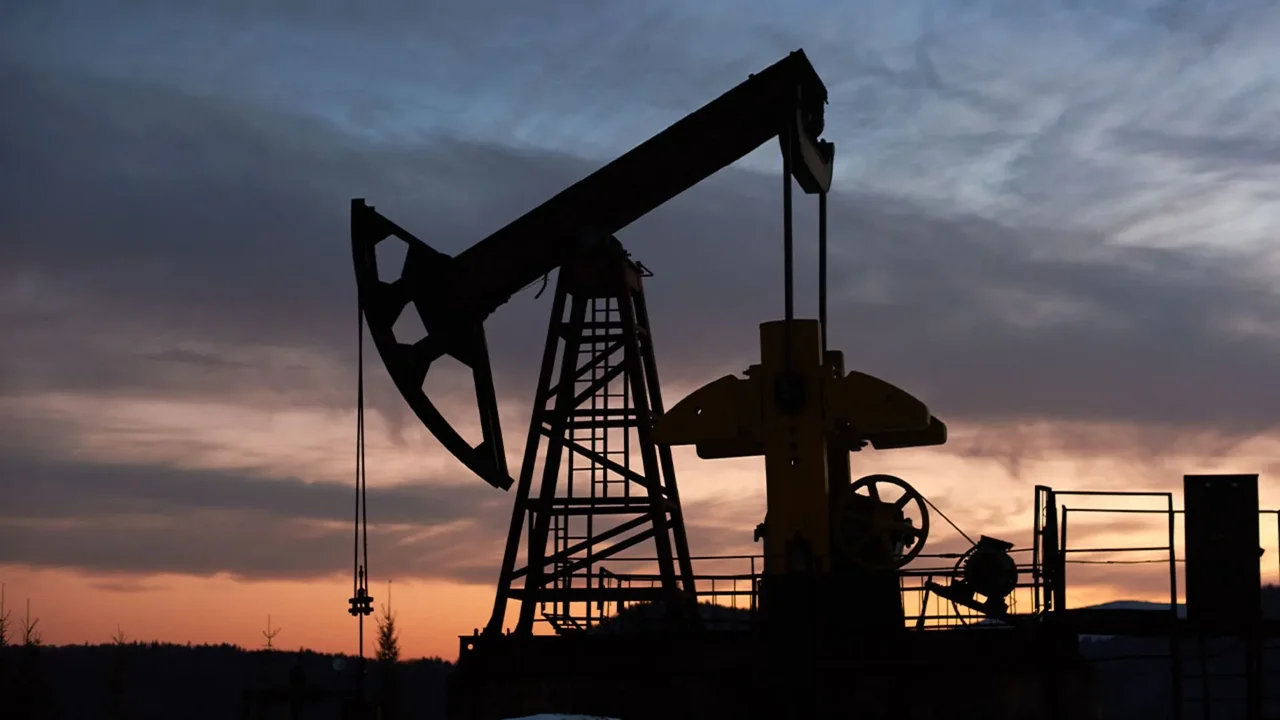 Brent plummets 6% after Trump's peace plan with Iran