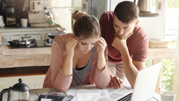 Emergencia económica 2026: 7 impuestos que golpearán el bolsillo Emergencia económica 2026: 7 impuestos que golpearán el bolsillo