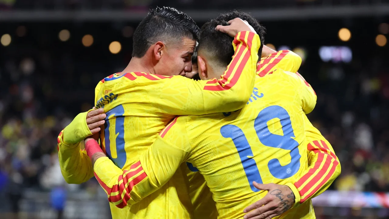 FCF launched official Colombia national team glasses for the World Cup: what do they cost?
